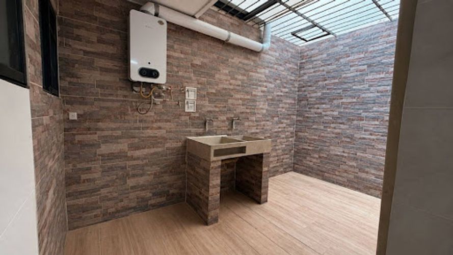 Casa de 4 alcobas en venta en Suramericana, Medellín, 143 m² · foto 11 de 24