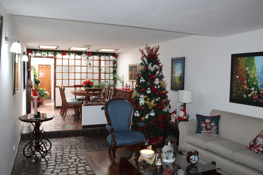 Casa en venta en Polo Club, Bogotá · foto 2 de 24