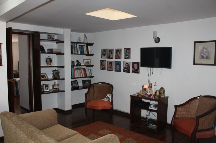 Casa en venta en Polo Club, Bogotá · foto 6 de 24