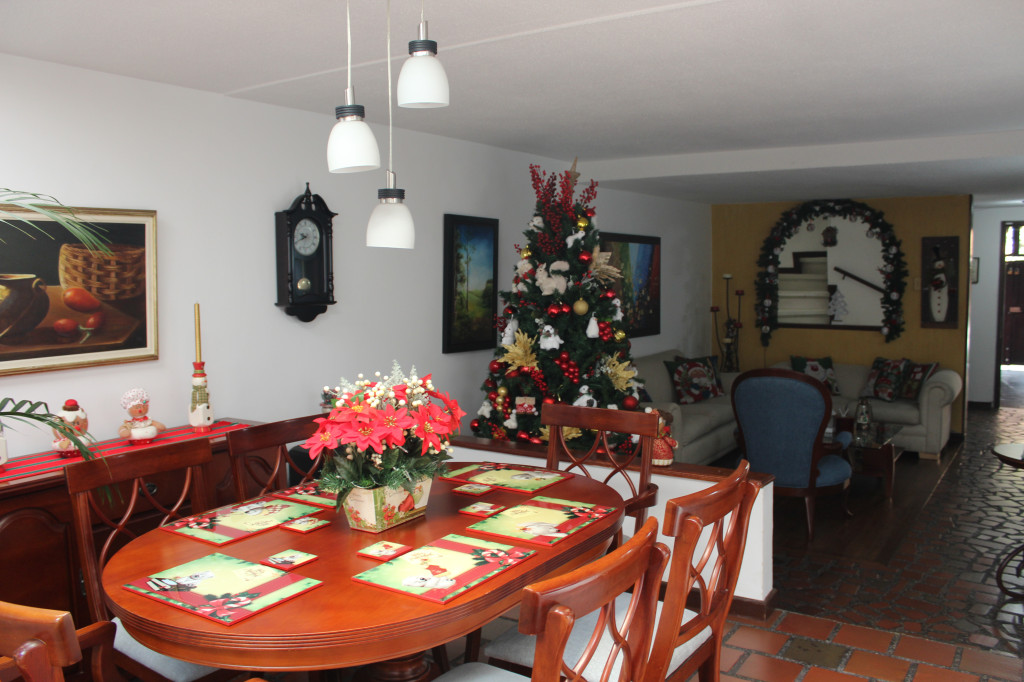 Casa en venta en Polo Club, Bogotá · foto 8 de 24