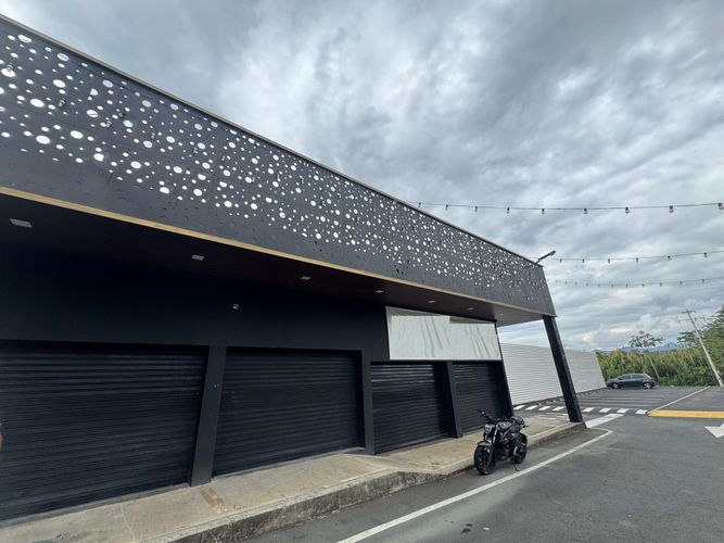 Retail space for rent in Cerritos, Pereira