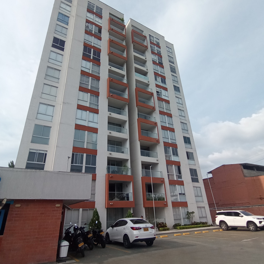 Apartamento en Arriendo en Los cambulos, Cali