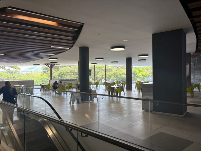Retail space for rent in Cerritos, Pereira