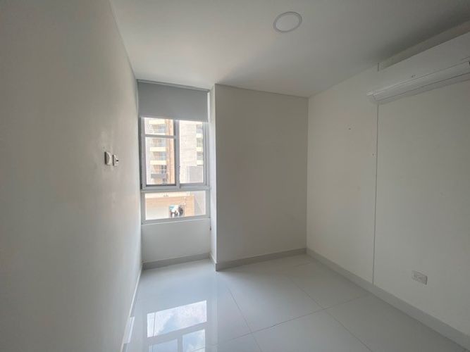 Apartamento de 3 alcobas en arriendo en Ciudad Jardin, Cali, 112 m² · foto 17 de 24