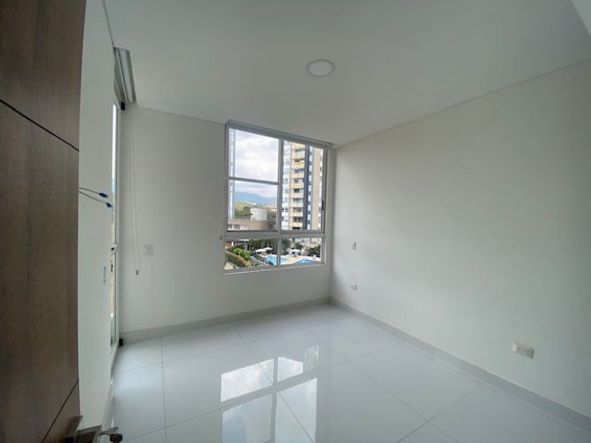 Apartamento de 3 alcobas en arriendo en Ciudad Jardin, Cali, 112 m² · foto 7 de 24