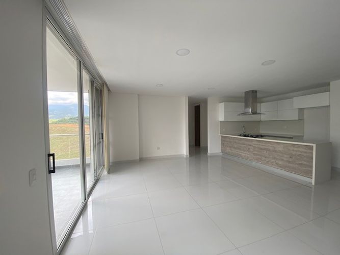 Apartamento de 3 alcobas en arriendo en Ciudad Jardin, Cali, 112 m² · foto 5 de 24