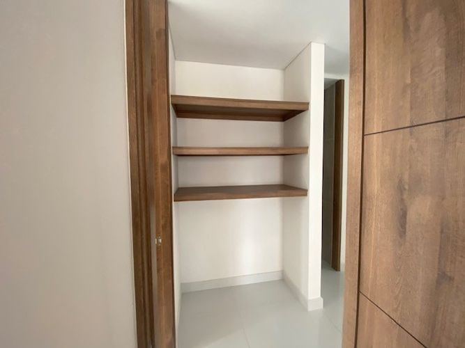 Apartamento de 3 alcobas en arriendo en Ciudad Jardin, Cali, 112 m² · foto 19 de 24