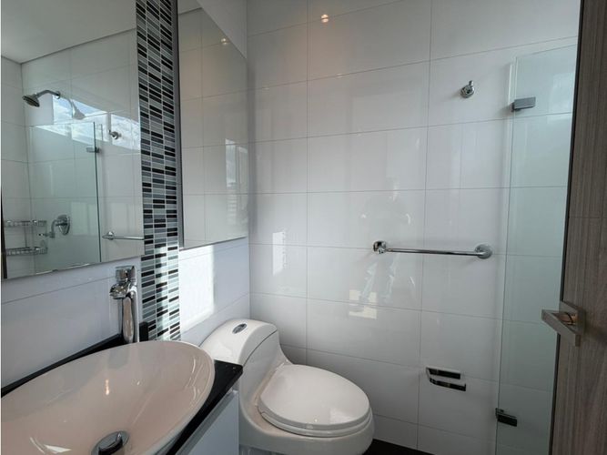 Apartamento de 3 alcobas en arriendo en Vía Las Palmas, Medellín, 150 m² · foto 22 de 23