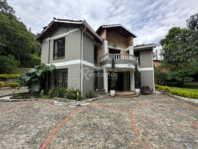Casa en Arriendo en Los alcazares, Sabaneta