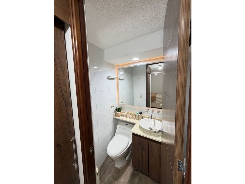 Apartamento en venta en La Almeria, Medellín · foto 5 de 10