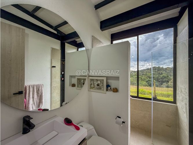 Casa de 3 alcobas en venta en Escobero, Envigado, 260 m² · foto 20 de 23
