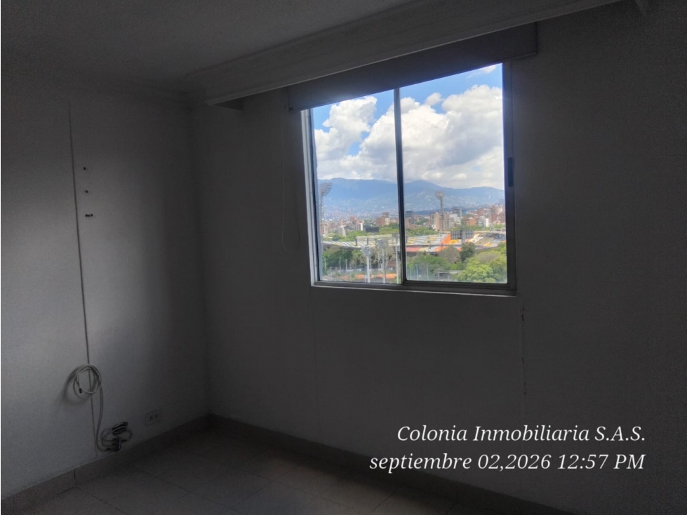 Apartamento en arriendo en Los Colores, Medellín · foto 6 de 13
