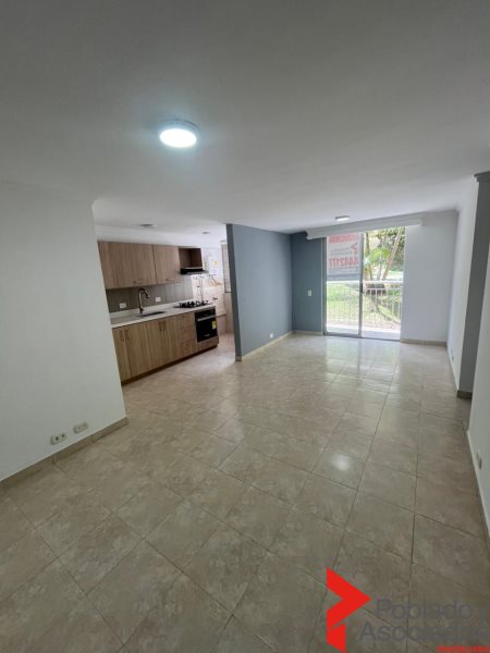 Apartamento en Arriendo en Alto de las Flores, Sabaneta en Alto De Las Flores