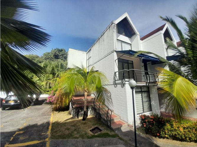 Casa de 4 alcobas en venta en Girardot, Girardot, 118 m² · foto 2 de 24