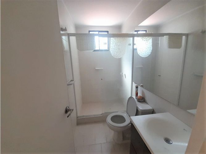 Casa de 4 alcobas en venta en Girardot, Girardot, 118 m² · foto 14 de 24