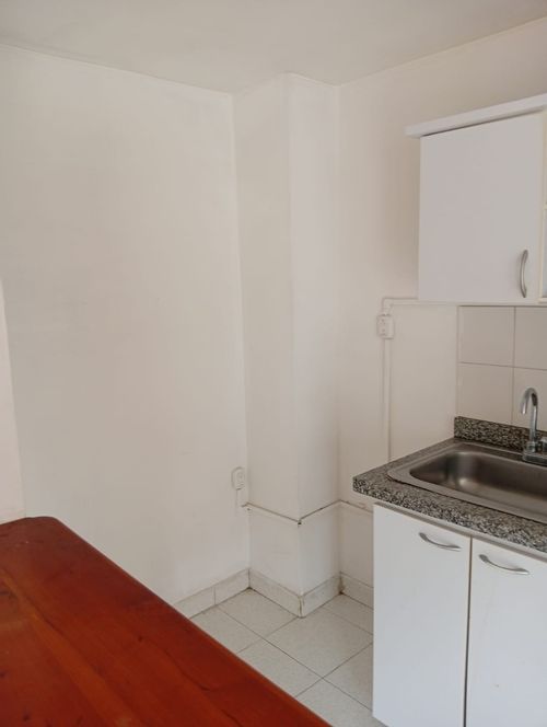 Apartaestudio en arriendo en La Macarena, Bogotá, 45 m² · foto 4 de 19