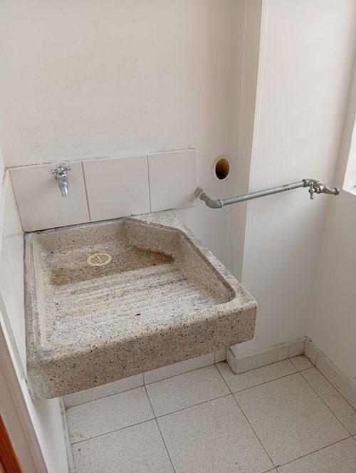 Apartaestudio en arriendo en La Macarena, Bogotá, 45 m² · foto 5 de 19