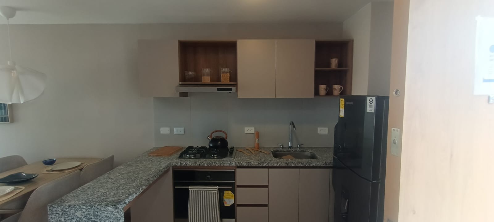 Apartamento en venta en Ciudad Alsacia, Bogotá · foto 3 de 10