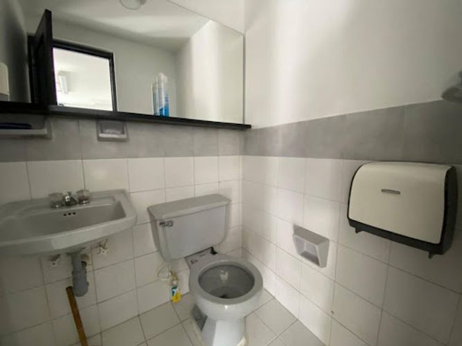 Oficina en arriendo en Lorena, Medellín, 153 m² · foto 19 de 20