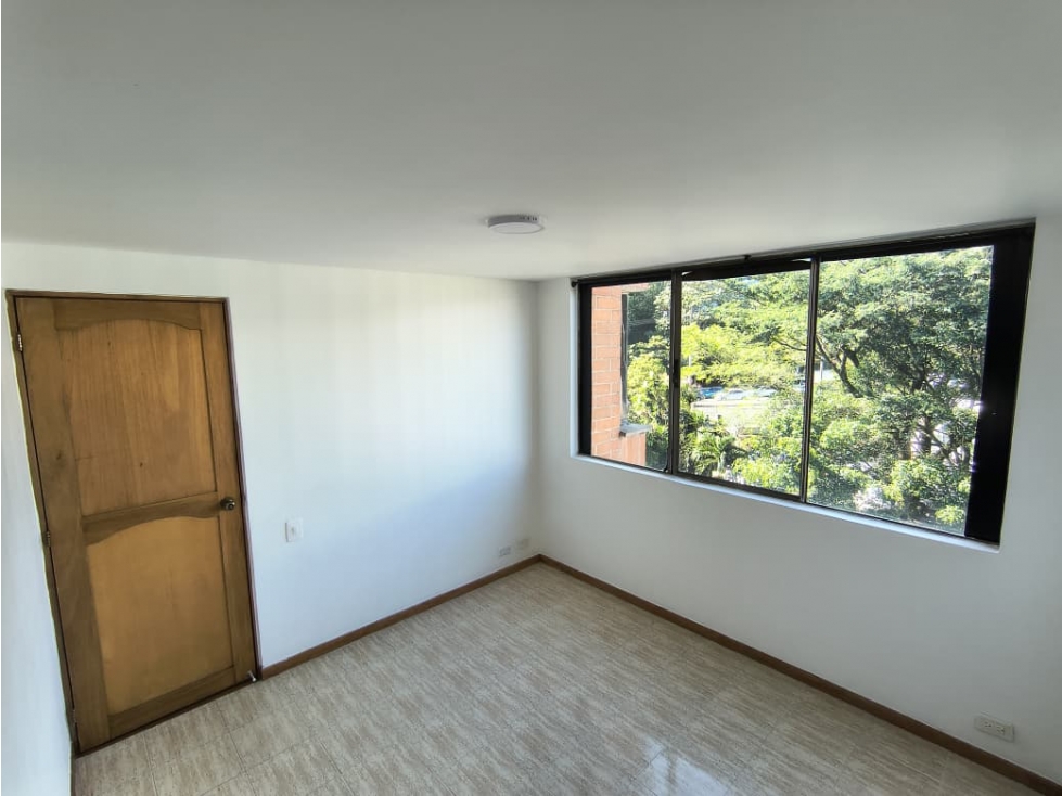 Apartaestudio en arriendo en Ciudad Real, Envigado · foto 12 de 19