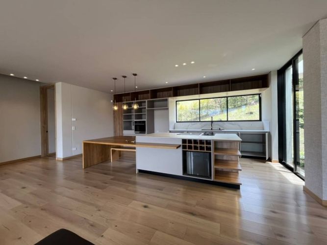 Casa de 3 alcobas en venta en Los Salados, El Retiro, 356 m² · foto 5 de 17