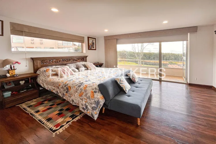 Casa de 6 alcobas en venta en Yerbabuena, Sopó, 458 m² · foto 13 de 20