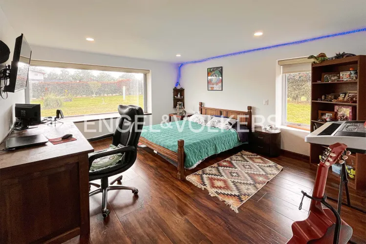 Casa de 6 alcobas en venta en Yerbabuena, Sopó, 458 m² · foto 9 de 20