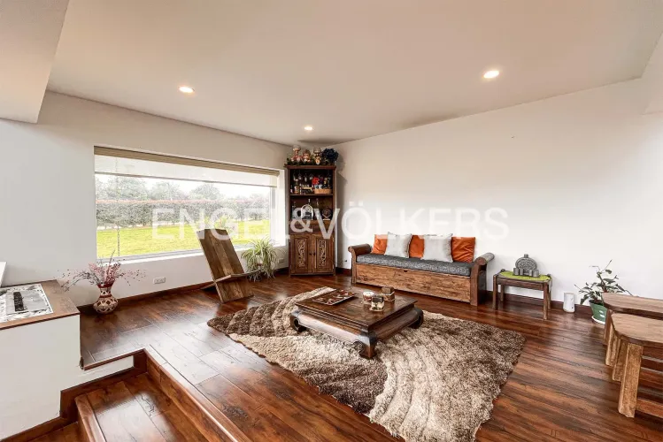 Casa de 6 alcobas en venta en Yerbabuena, Sopó, 458 m² · foto 7 de 20