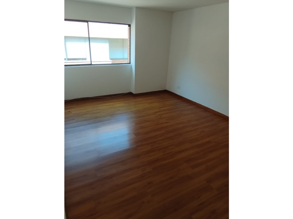 Apartamento en venta en Chicó Navarra, Bogotá · foto 7 de 18
