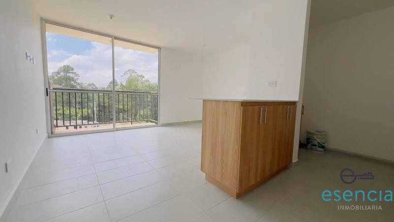 Apartamento en arriendo en Cimarronas, Rionegro · foto 2 de 10