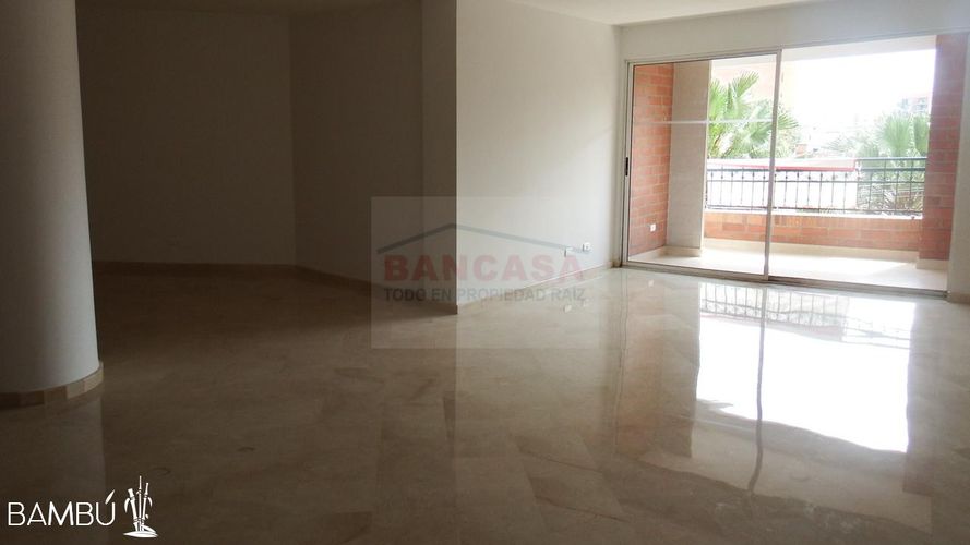 Apartamento de 4 alcobas en venta en Laureles, Medellín, 200 m² · foto 7 de 24