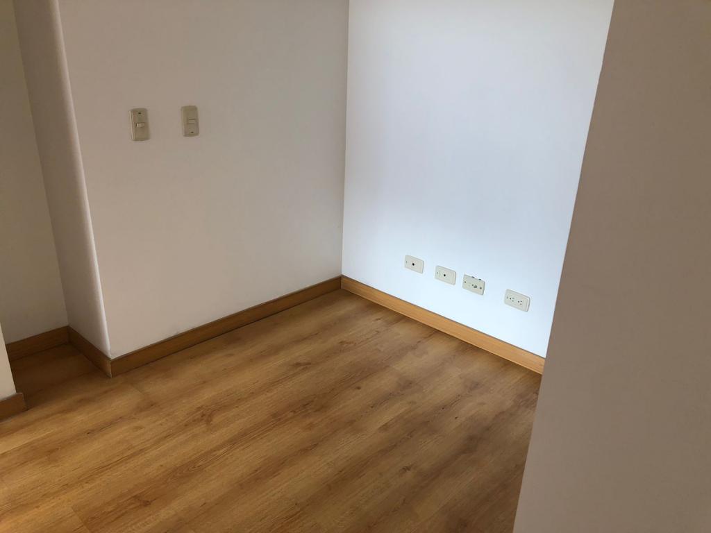 Apartamento en venta en Alameda, Bogotá · foto 9 de 24