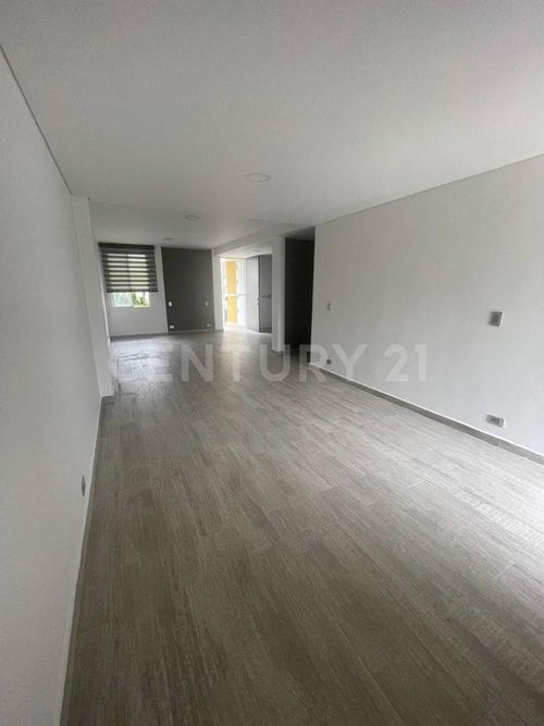 Casa de 3 alcobas en venta en El Castillo, Jamundí, 118 m² · foto 17 de 21