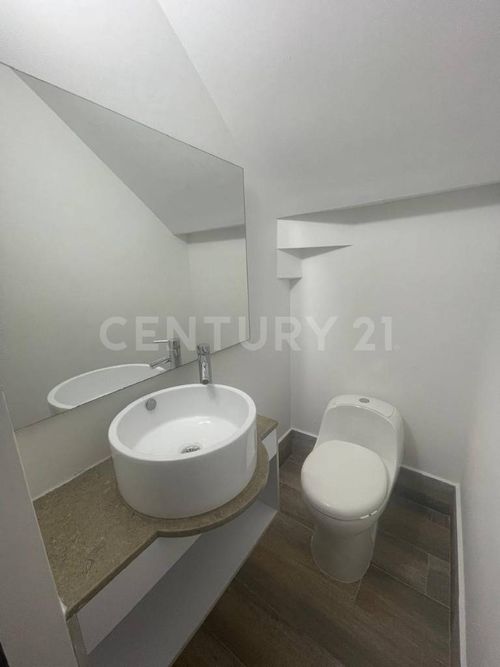 Casa de 3 alcobas en venta en El Castillo, Jamundí, 118 m² · foto 18 de 21