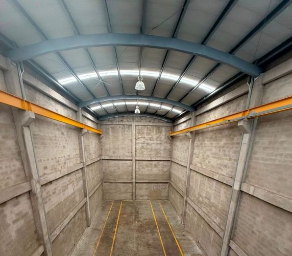 Bodega en arriendo en Zona Industrial No. 3, Itagüí, 370 m² · foto 15 de 24