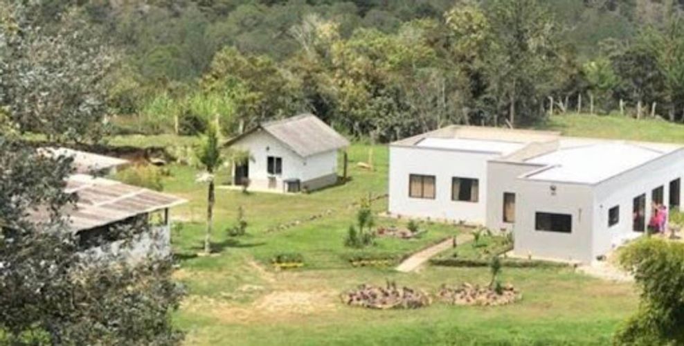 Finca en arriendo en San Jose, Guarne, 320 m² · foto 3 de 5