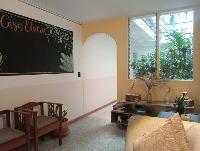 Casa de 3 alcobas en venta en Laureles, Medellín, 133 m² · foto 4 de 20