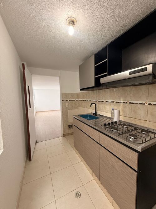 Apartamento de 3 alcobas en venta en Las Orquideas, Bogotá, 60 m² · foto 12 de 13