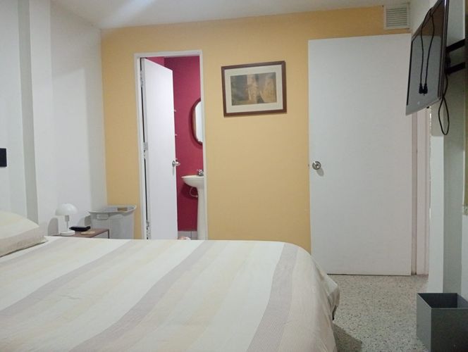 Casa de 3 alcobas en venta en Laureles, Medellín, 133 m² · foto 11 de 20