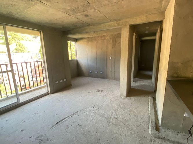 Apartamento de 2 alcobas en venta en Mayorca, Sabaneta, 55 m² · foto 2 de 12