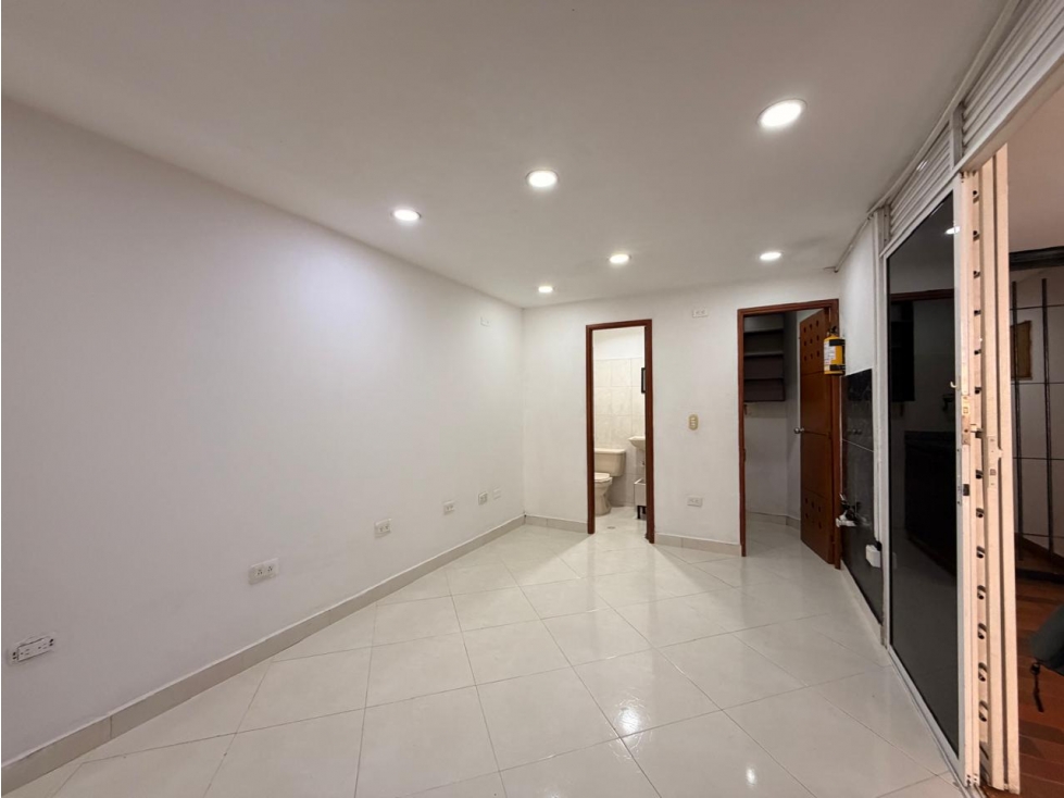 Local en Arriendo en San joaquin, Sabaneta