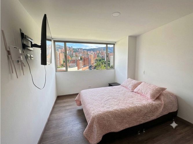 Apartamento de 2 alcobas en arriendo en Las Vegas, Envigado, 74 m² · foto 5 de 11
