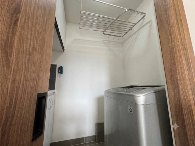 Apartamento de 2 alcobas en arriendo en Las Vegas, Envigado, 74 m² · foto 9 de 11