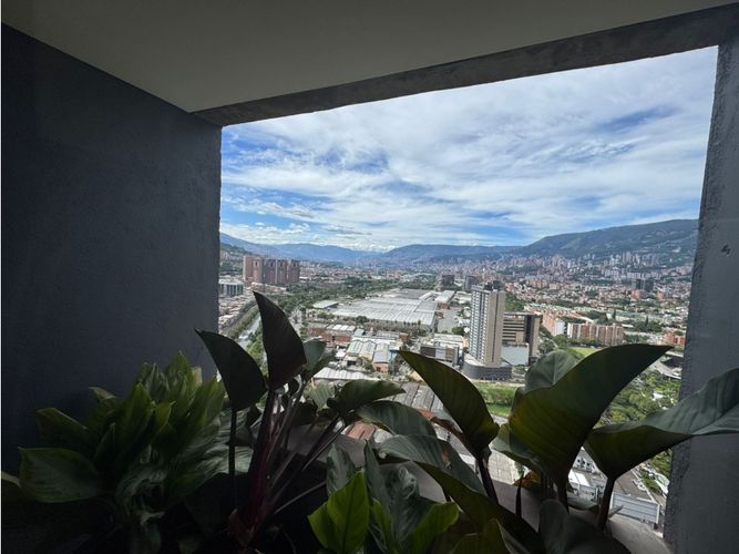 Apartamento de 2 alcobas en arriendo en Las Vegas, Envigado, 74 m² · foto 10 de 11
