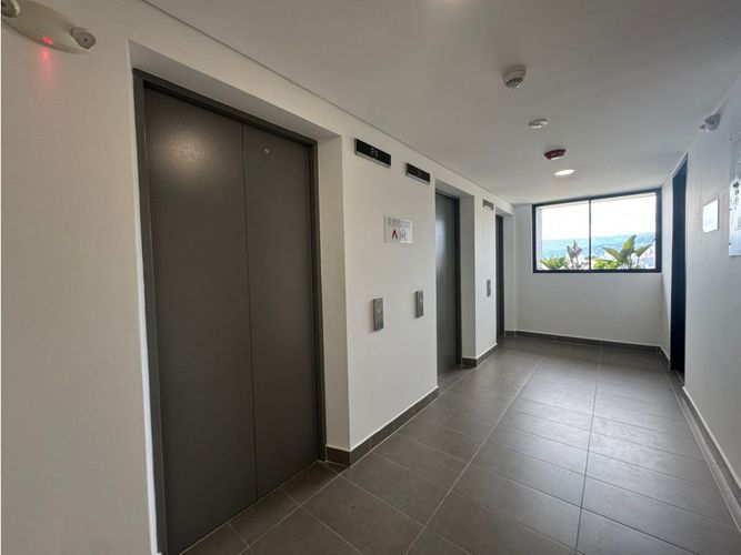 Apartamento de 2 alcobas en arriendo en Las Vegas, Envigado, 74 m² · foto 11 de 11