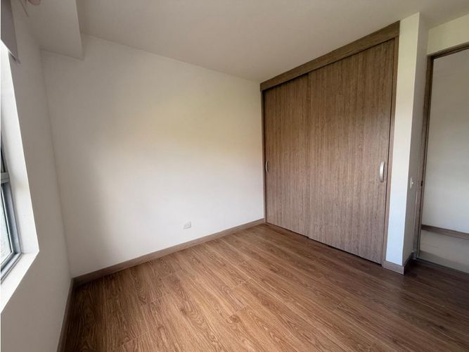 Apartamento de 3 alcobas en arriendo en El Poblado, Medellín, 101 m² · foto 6 de 15