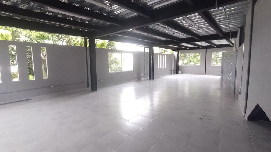 Bodega en arriendo en Guayaquil, Cali, 153 m² · foto 5 de 8
