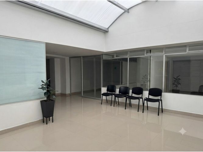 Oficina en arriendo en Parque Residencial La Sabana, Sabaneta, 32 m² · foto 10 de 11