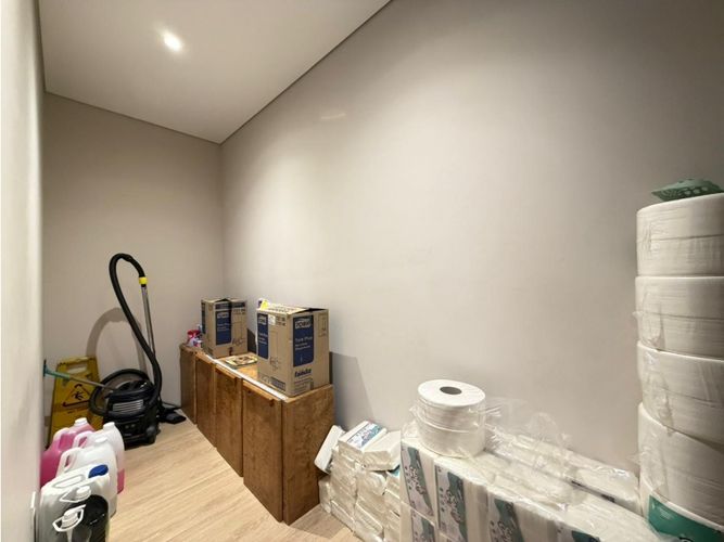 Oficina en arriendo en El Velodromo, Medellín, 270 m² · foto 21 de 24