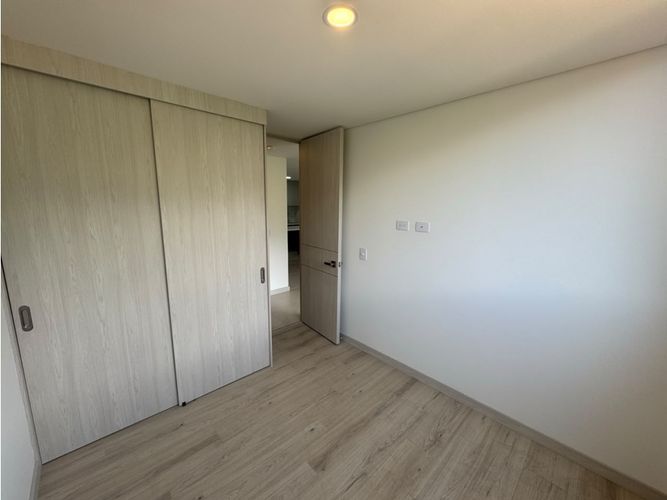 Apartamento de 2 alcobas en arriendo en La Aldea, La Estrella, 60 m² · foto 9 de 11